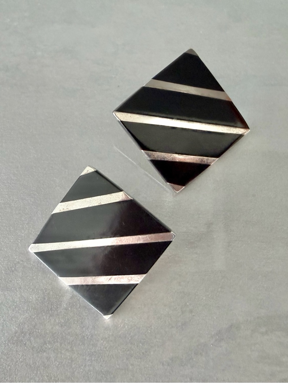 Beautiful Vintage Geometric Taxco Sterling Silver and Black Onyx Earrings